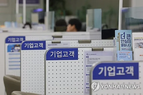 이자도 못 내는 벼랑 끝 '한계기업' 5곳 중 1곳 육박