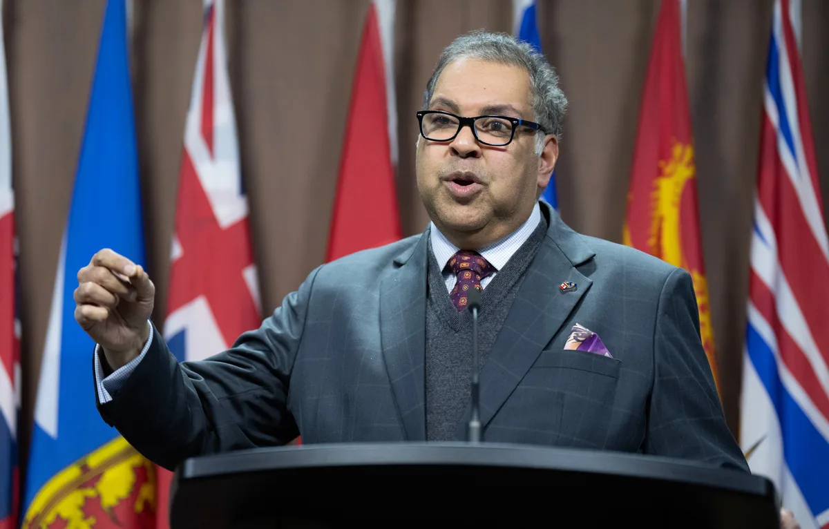Nenshi urges Smith to cancel referendum on separation vote amid Canada-U.S. trade war