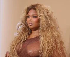 Lizzo Speaks Out After Judge Dismisses Harassment & Discrimination Lawsuit: ‘The Truth Has Prevailed’