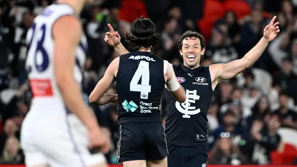Red-hot Blues topple AFL minor premiers ahead of finals