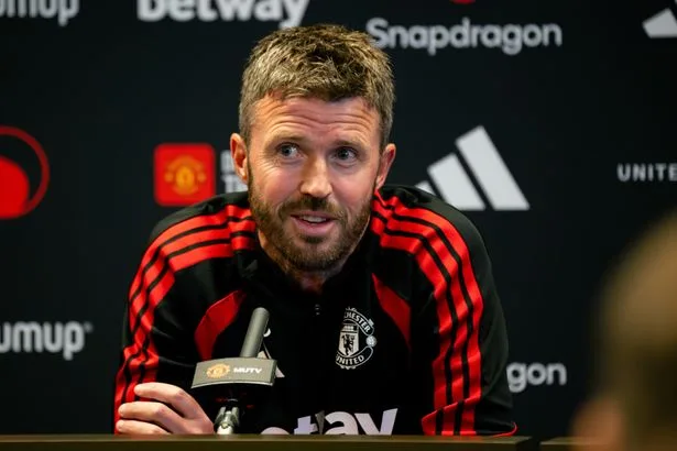 Michael Carrick laughs off worrying Nicky Butt claim that left Man Utd unhappy