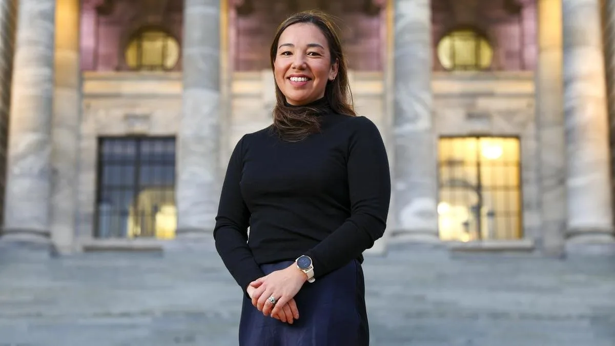 New Zealand's own teal wave crashes into campaign