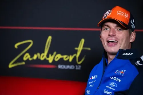 'Simply lovely': Verstappen signs new Red Bull contract until 2030