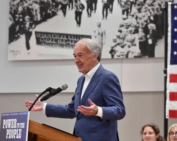 Senator Ed Markey wins Massachusetts Democratic primary