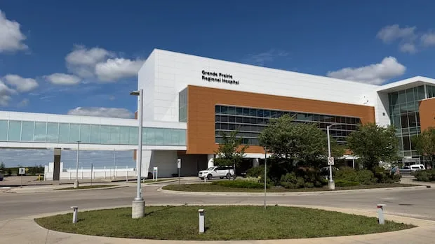 Contaminated surgical tools found in Grande Prairie operating room in April, AHS records show