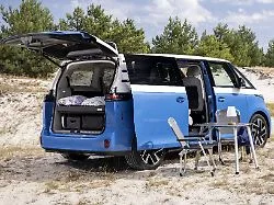 Weltpremiere beim Caravan Salon: VW ID.California Cruise - erster E-Camper auf Basis des ID.Buzz