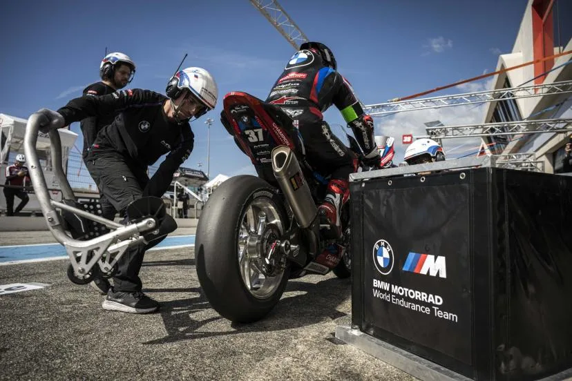 Plutôt que d'intégrer le MotoGP, BMW se concentre sur l'endurance avec le titre en ligne de mire ce week-end au Bol d'or
