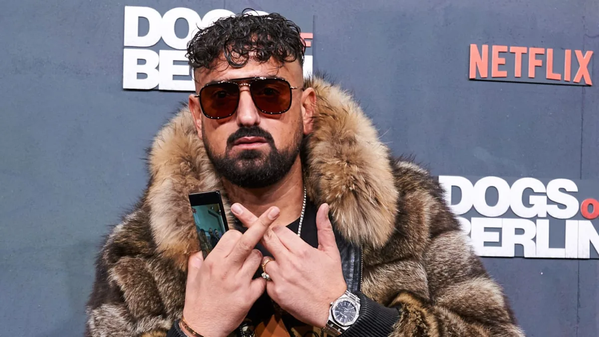 Tour abgesagt, er lag im Koma - 30 Gramm Koks! Rapper Haftbefehl in Klinik
