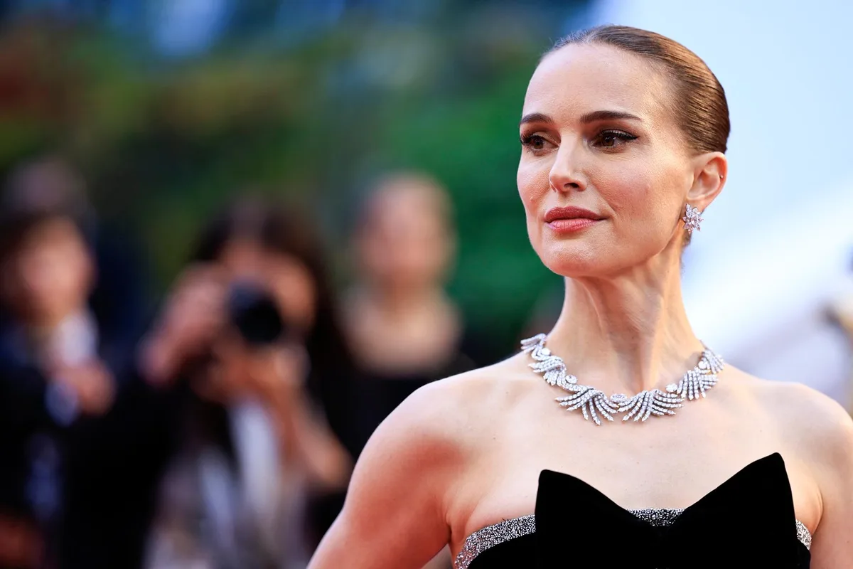 Rachel Cusk contre Natalie Portman : faut-il lire « Life of M » ?