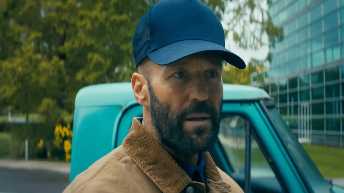 Jason Statham vuelve como fugitivo en el primer tráiler de ‘Beekeeper 2′