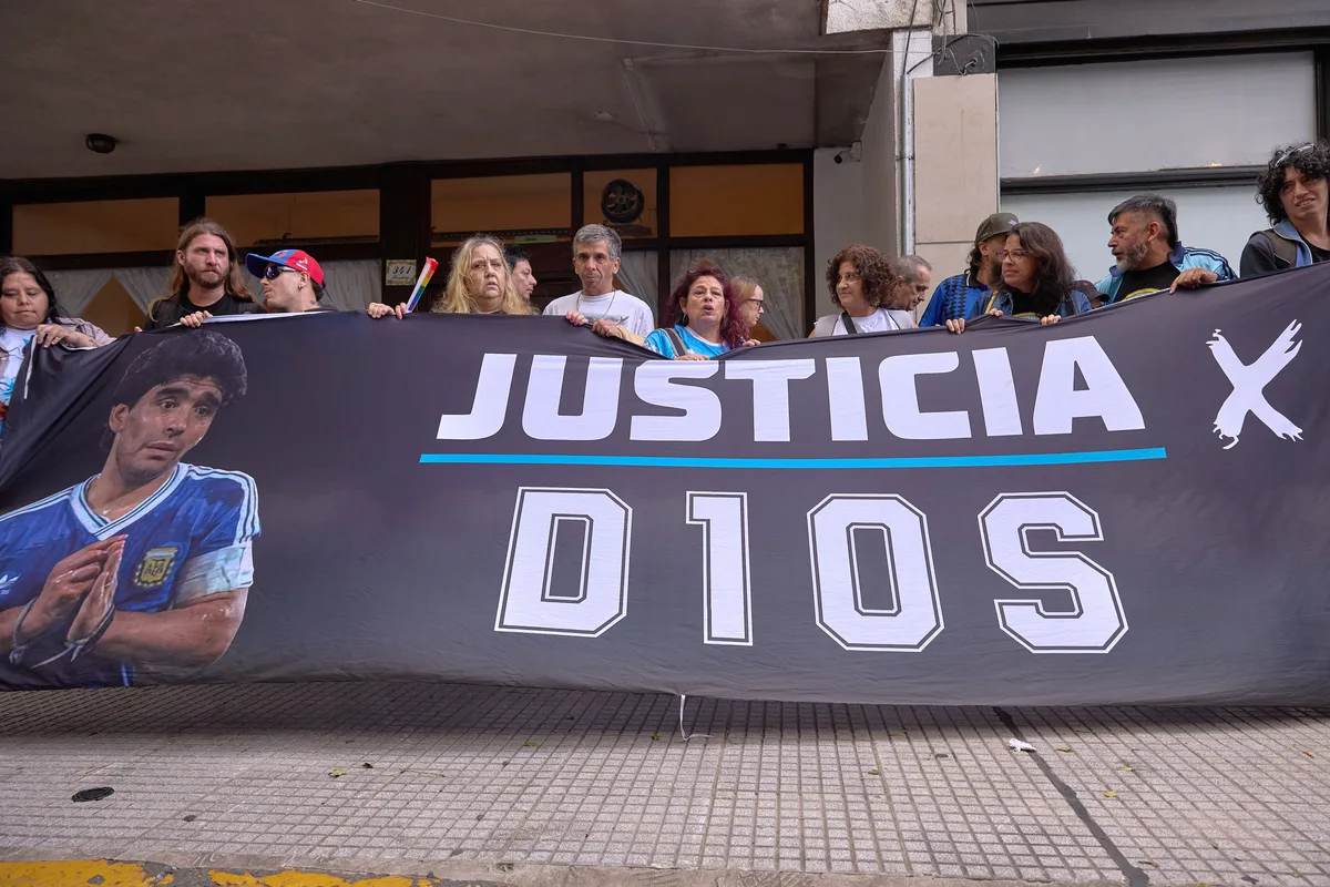 El nuevo juicio por la muerte de Maradona sobrevive a cualquier crisis: cómo se resolvió el último escándalo
