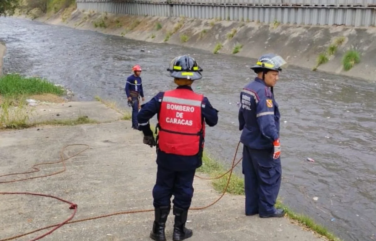 Hallan cadáver de un mujer en el río Guaire