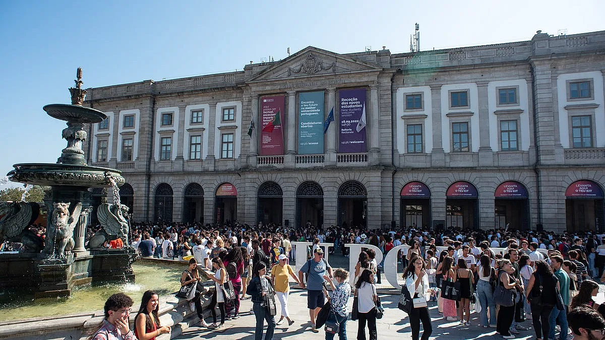 Dos 19,5 aos 9,7 valores: os cursos mais difíceis de entrar e onde ainda há vagas no Ensino Superior