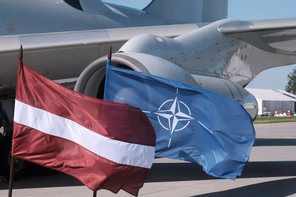 Des avions de l’Otan abattent un drone dans l’espace aérien letton