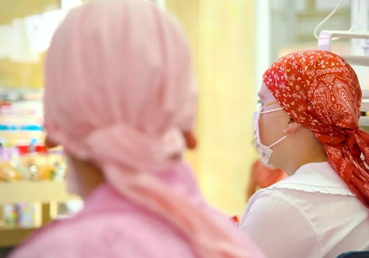 Andalucía crea una red para atender a niños y adolescentes con cáncer