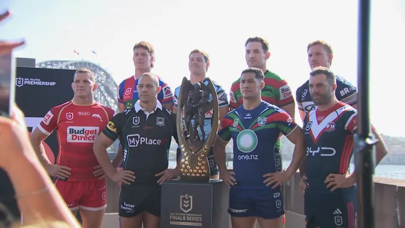 V'landys reveals plans for "NRL Land"