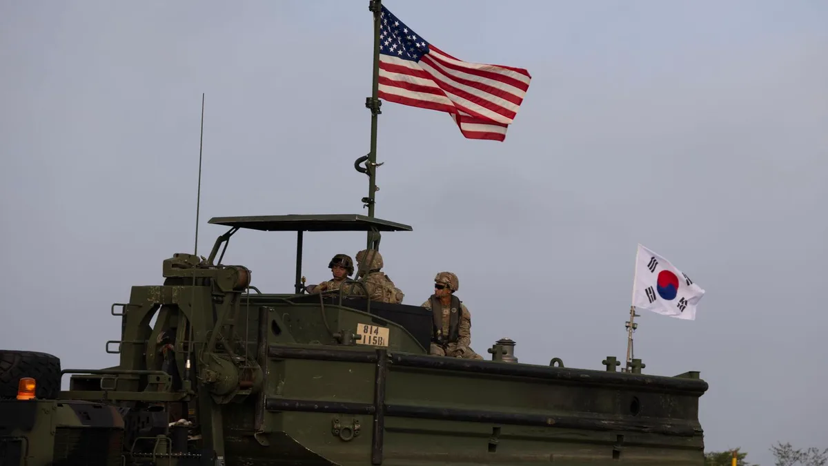 Tensión entre Seúl y Washington: maniobras clave ensombrecidas por las críticas de Trump