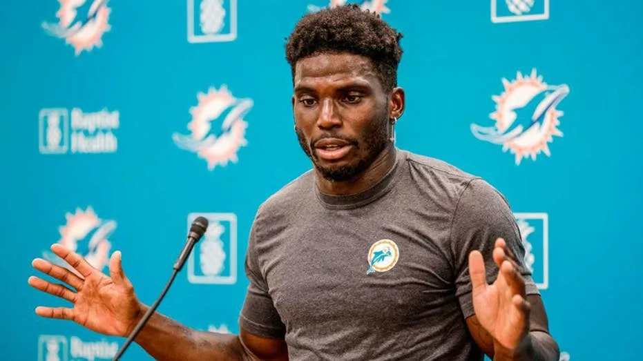 Tyreek Hill changes divorce battery trial testimony, claiming he didn't push wife but was verbally abusive