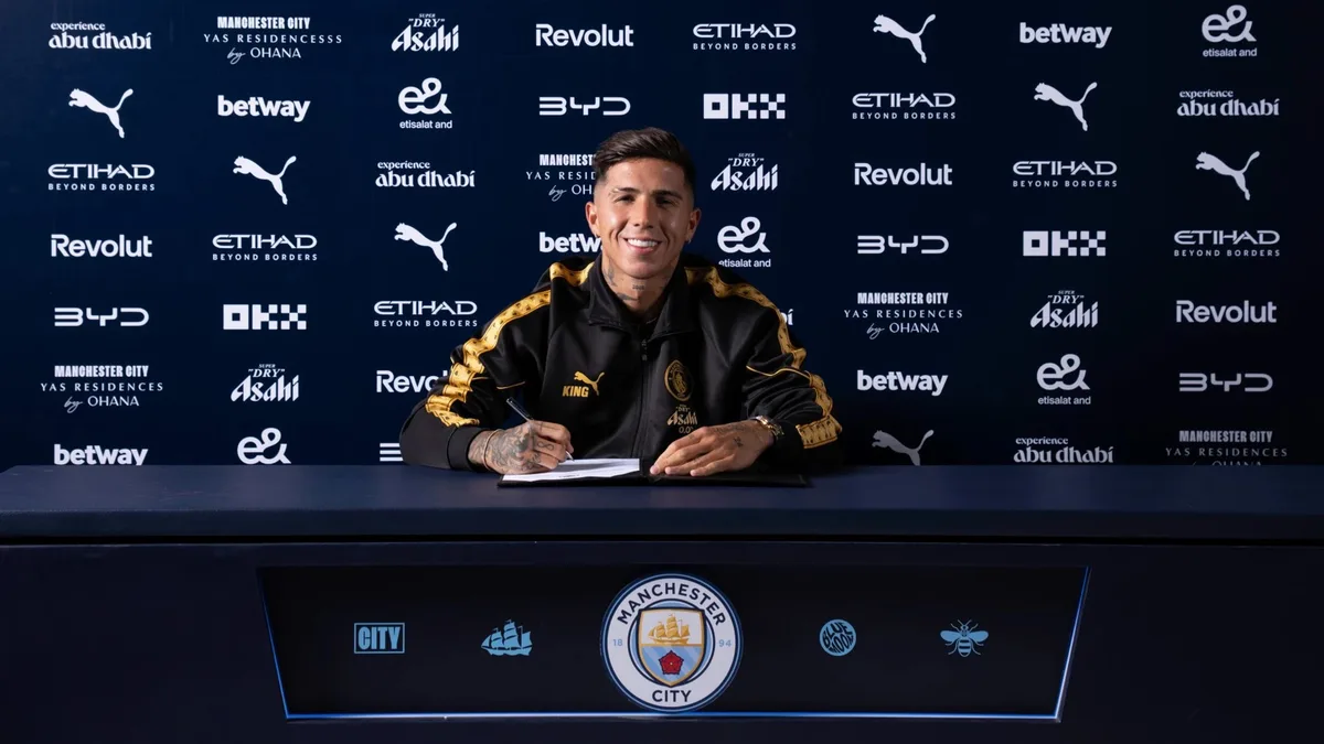 Manchester City contrata Enzo Fernández, agora ex-Chelsea, por R$ 870 milhões