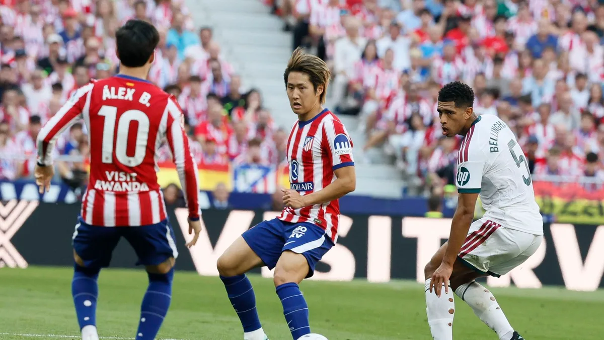 La posible roja a Kang-In Lee que Ortiz Arias no vio y el VAR ignoró en el Atleti-Madrid