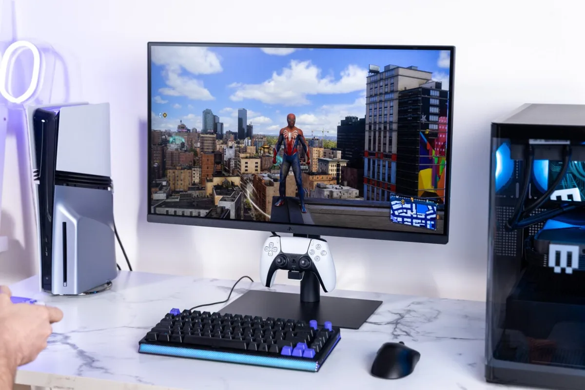 PlayStation 27-inch Gaming Monitor with DualSense Charging Hook Review: Exactly as the Name Suggests, and Nothing More