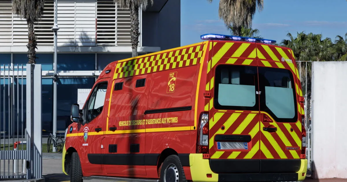 Montpellier. Terrassée par une crise cardiaque au volant, une octogénaire finit sa course dans une vitrine