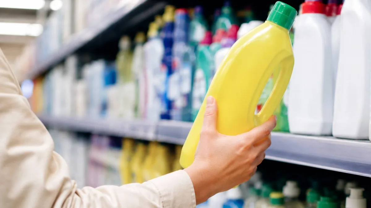 Confirmado: la Disposición 5292/2026 prohíbe la venta de un reconocido producto de limpieza