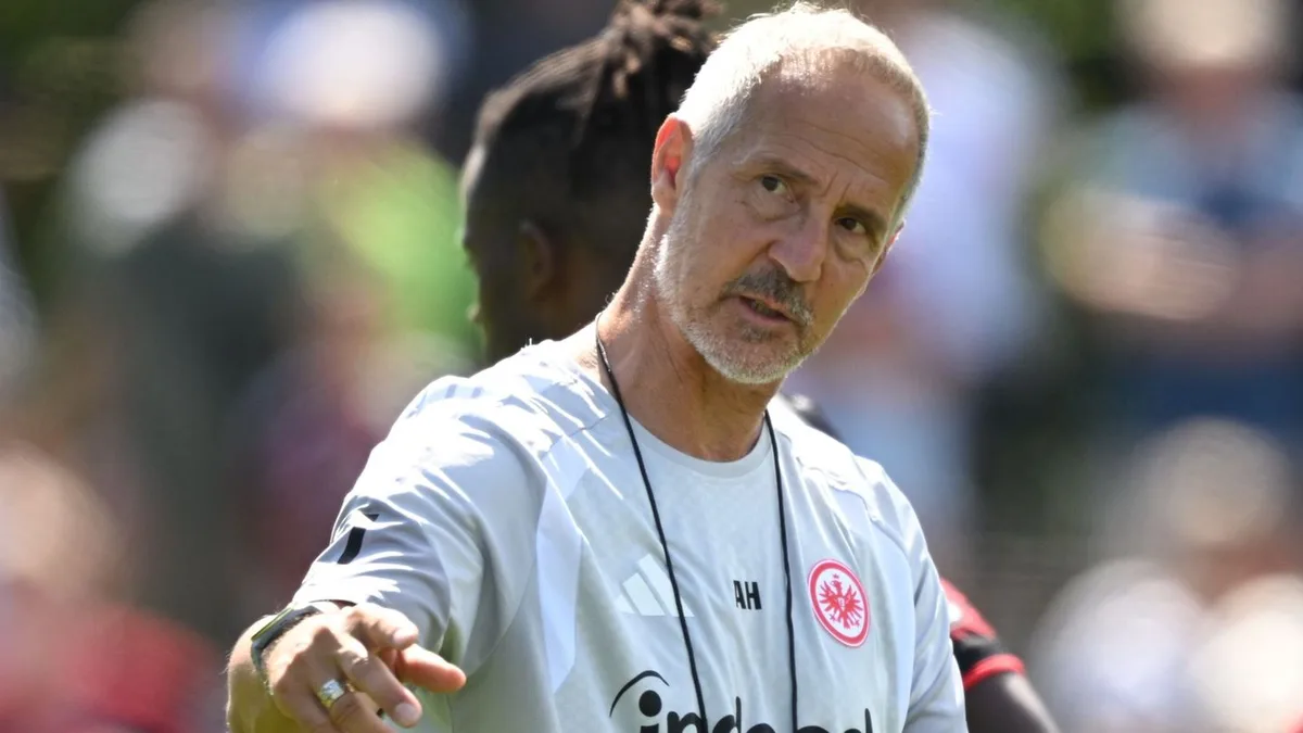 Fußball: Hütters Bundesliga-Comeback für Frankfurt steigt bei Union