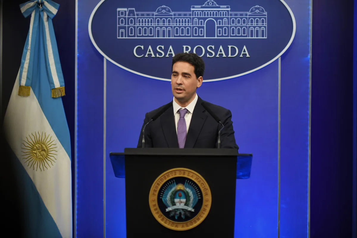El Gobierno retoma la agenda con una nueva conferencia de Adrián Ravier