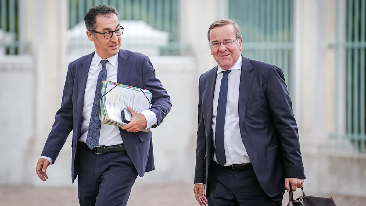 Keine rechtlichen Bedenken - Pistorius und Özdemir wollen AfD-Verbot