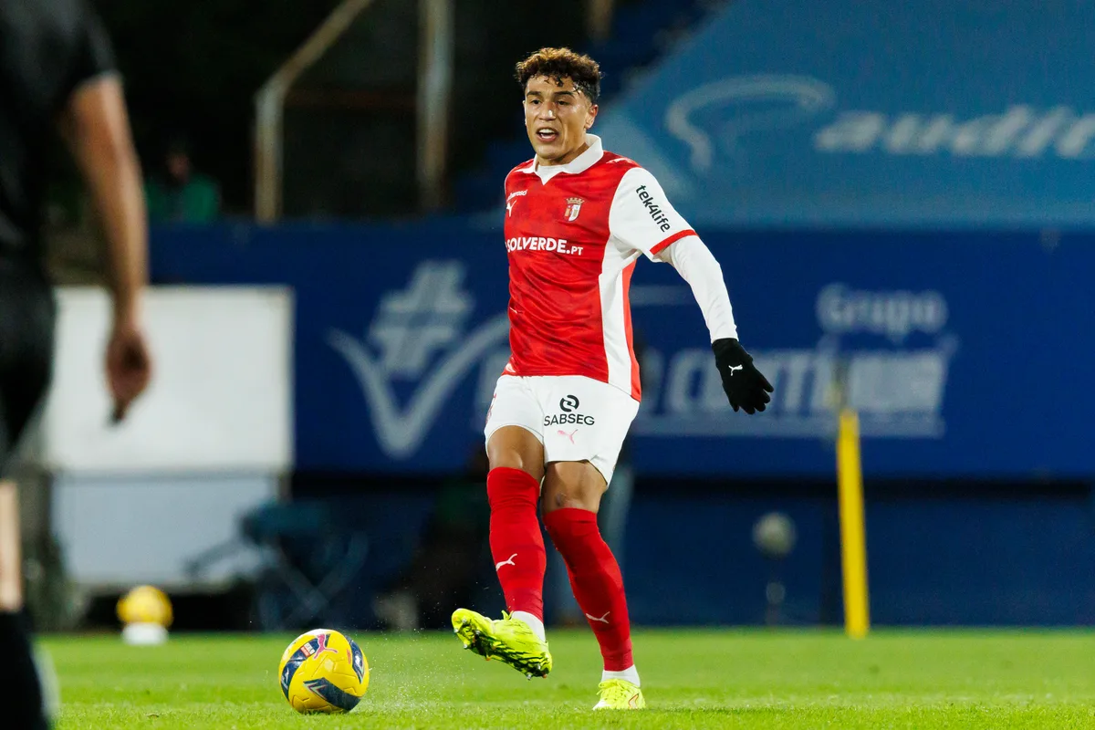 Saiba quem é o tocantinense que defende o Braga e já foi sondado por Botafogo e Atlético-MG