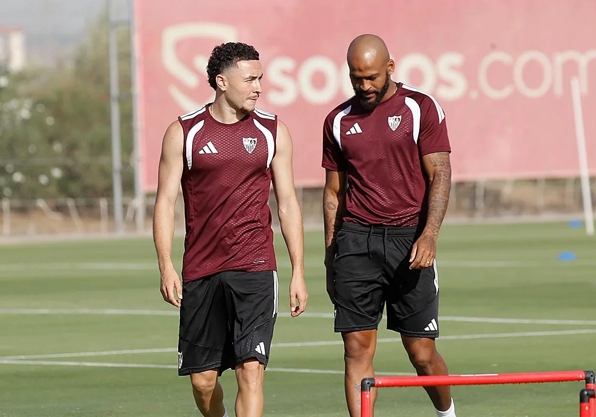 Vargas y Marcao entrenan con el grupo a pocas horas del cierre del mercado