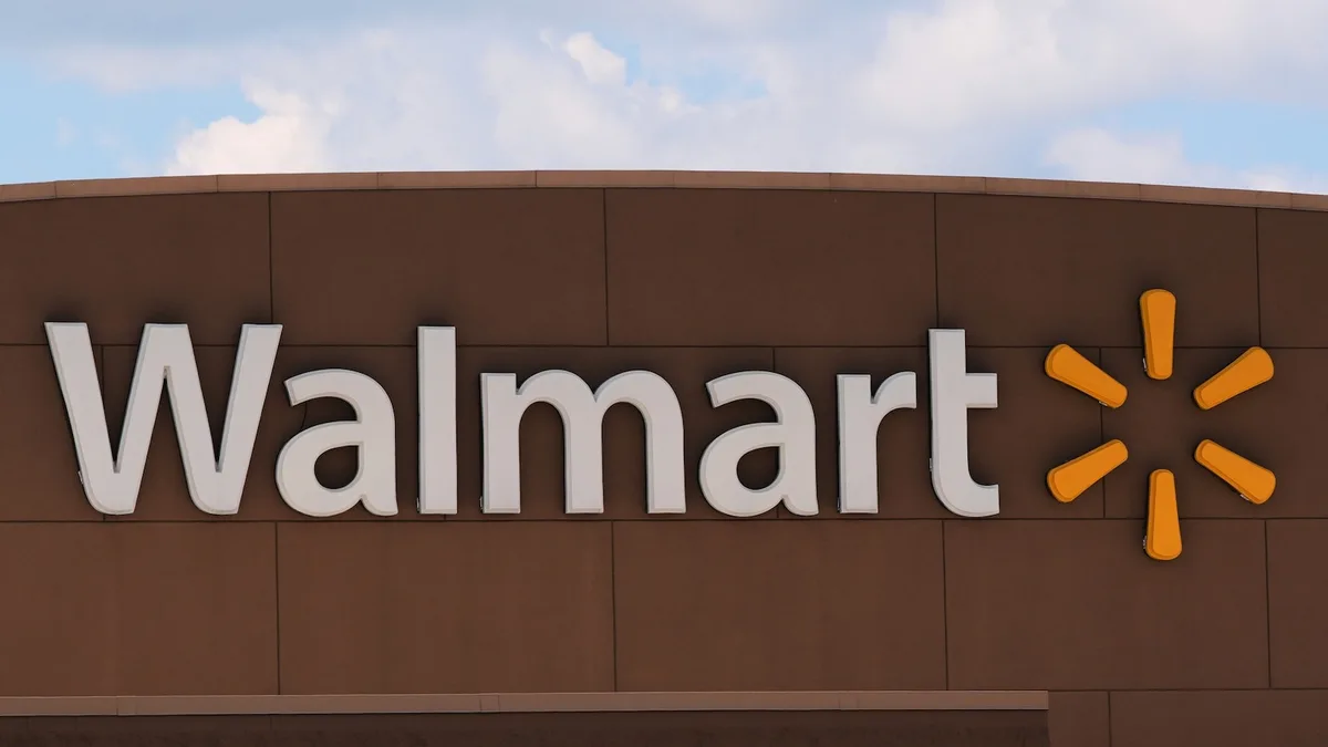 Walmart strong again in second quarter, but its outlook is reserved