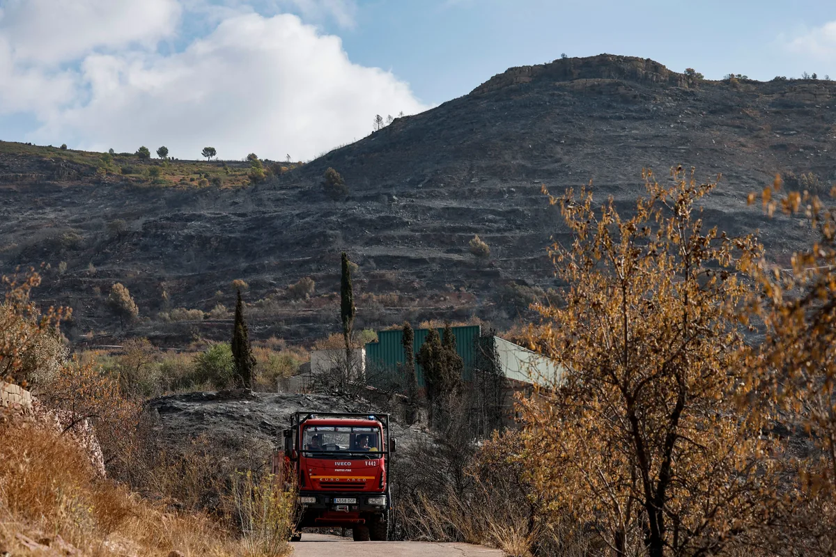 Estabilizado el incendio forestal de Segorbe tras calcinar 630 hectáreas de la Sierra Calderona: “Se nos ha quemado nuestro pulmón verde”, lamenta el alcalde de Gátova