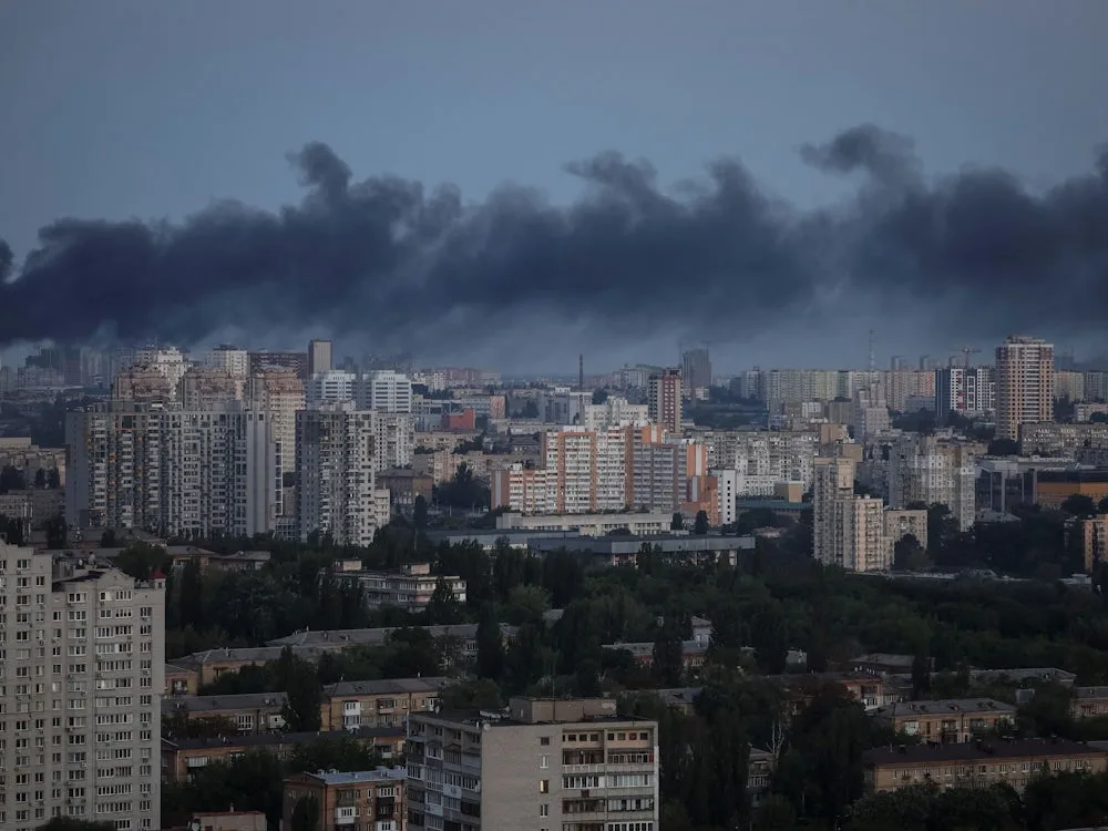 Krieg in der Ukraine: Mindestens drei Tote bei russischem Raketenangriff auf Kiew