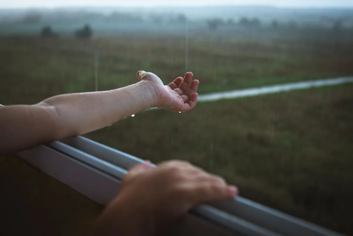 Un poème pour la route : « Les jours de rien », de Catherine Pont-Humbert