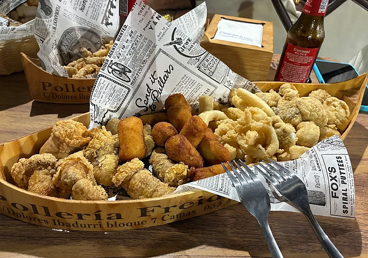 Así es la freiduría que pone pescado frito en barca: está a 10 minutos de Sevilla