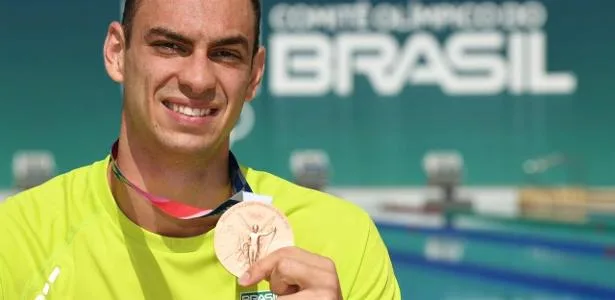 Medalhista olímpico, nadador Fernando Scheffer anuncia aposentadoria