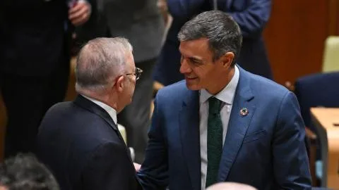 Sánchez reconoce que el control de fronteras "falló" en la entrada a Ceuta y asegura que ha "pedido respuestas" a Marruecos