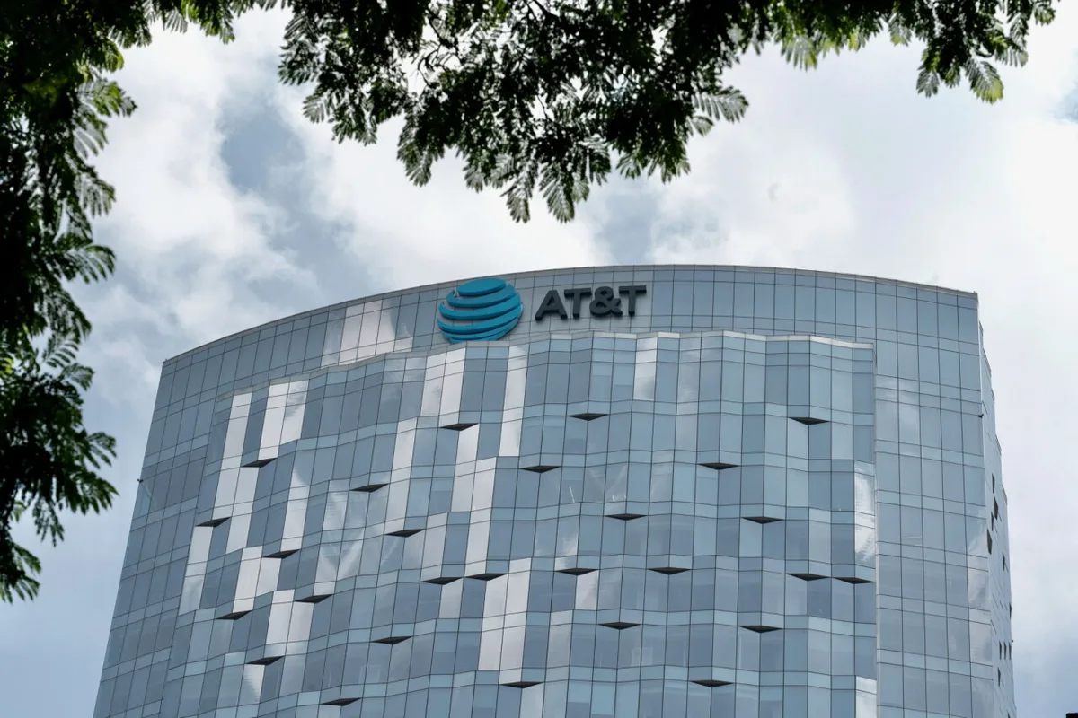Televisa y Fintech Holdings acuerdan comprar AT&T México por 2,000 millones de dólares