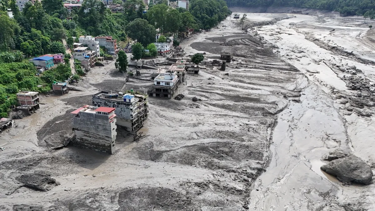 Nepal acelera el dramático rescate de trabajadores atrapados en túneles hidroeléctricos