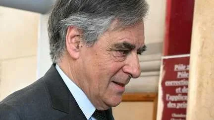François Fillon suspendu de la Légion d'honneur après sa condamnation pour emplois fictifs
