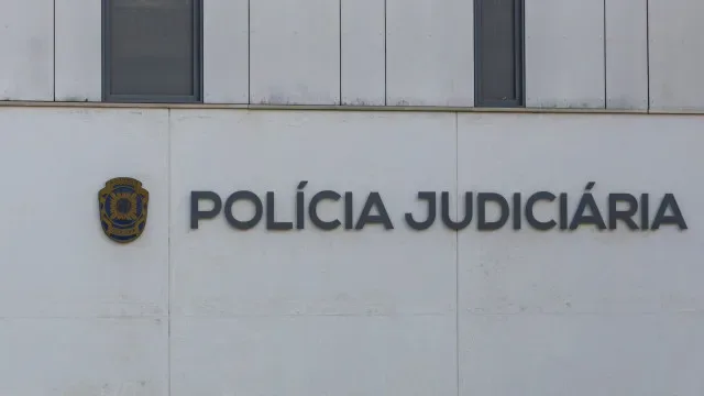 Lisboa: Detido após incendiar colchão e pôr em risco prédio e habitantes