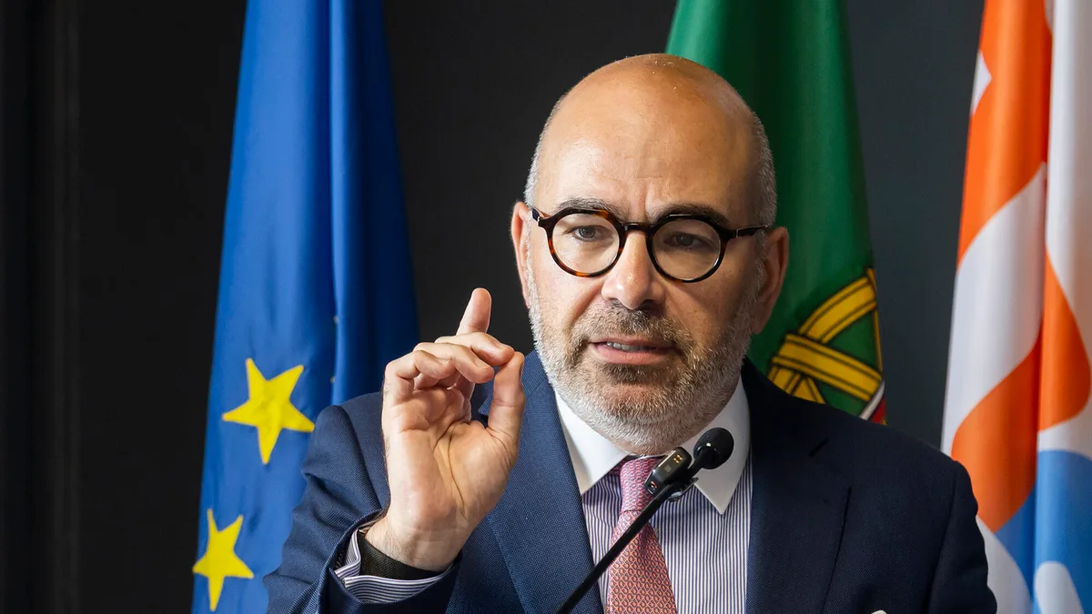 Pinto Luz: “Temos de ouvir” Passos, mas papel do Governo é decidir
