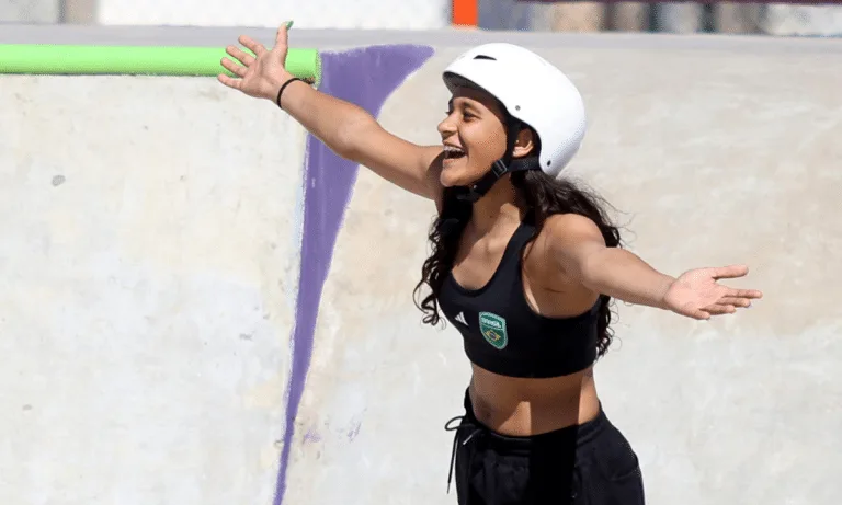 Rayssa Leal e Maria Lucia ficam sem pódio no Mundial de Skate Street