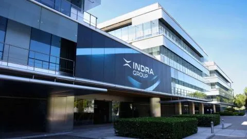 Indra se adjudica por 1,65 millones el mantenimiento de los sistemas electrónicos y ópticos de los blindados del Ejército