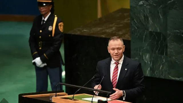 Polónia defende querer evitar guerra com Rússia apesar das ameaças do Kremlin