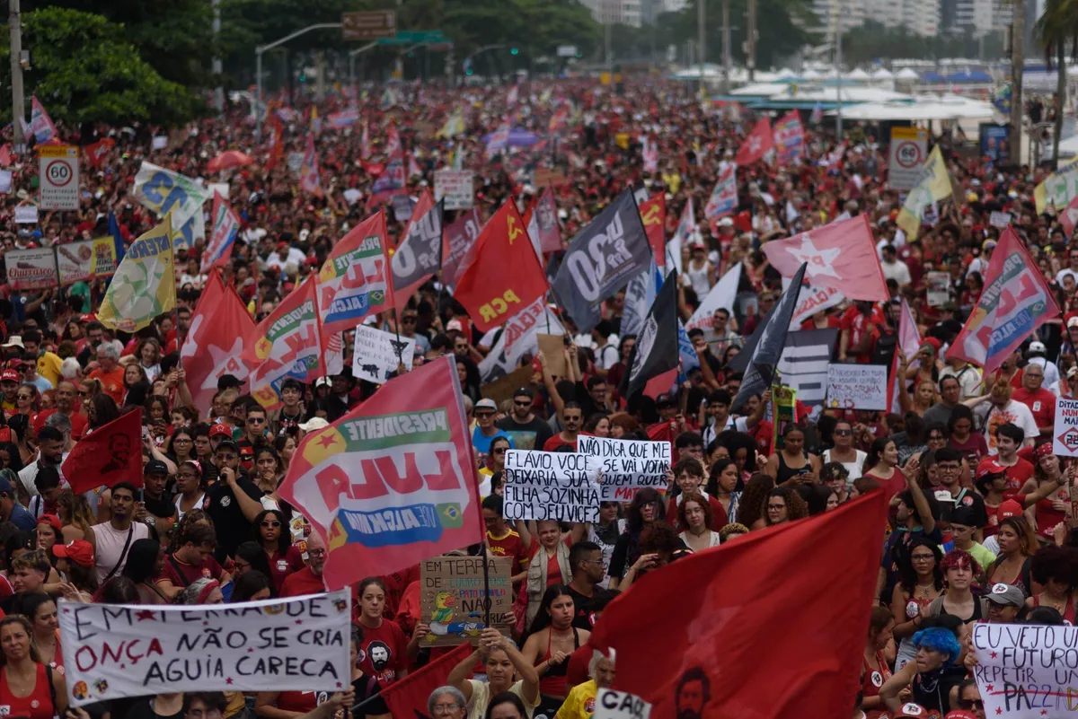Atos em apoio a Lula se espalham pelo país; veja agenda