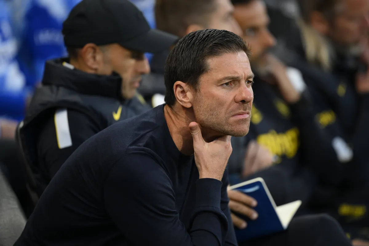 Xabi Alonso-Dibu, solución urgente