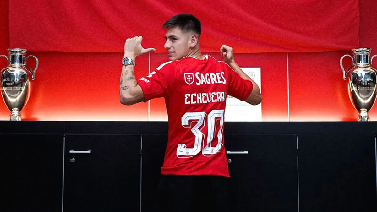 La presentación del Diablito Echeverri en el Benfica tras ser cedido por el Manchester City: “Vamos a cumplir todos los objetivos”
